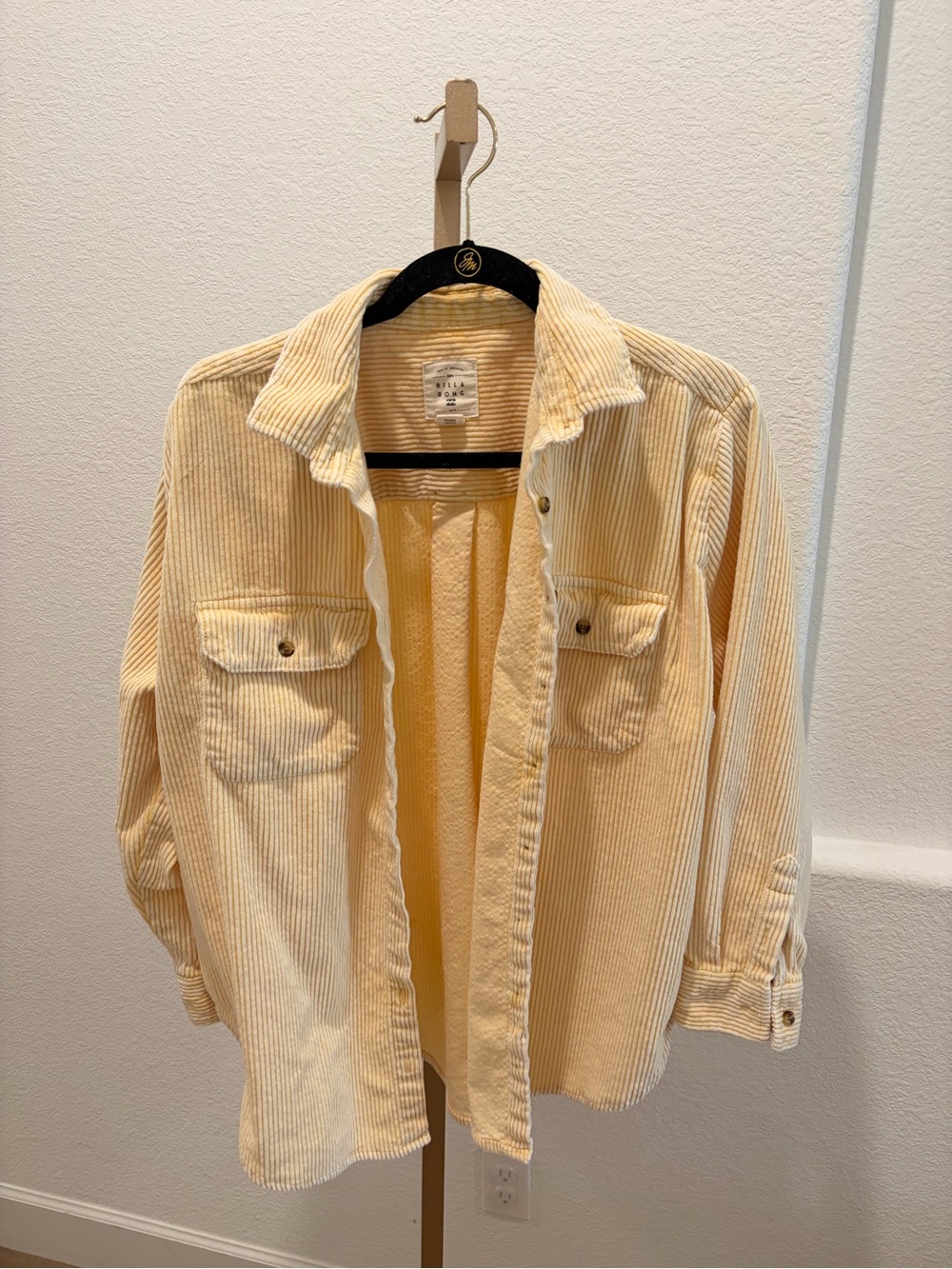 Billabong Butter Yellow Corduroy Button-Up Shirt Jacket size large